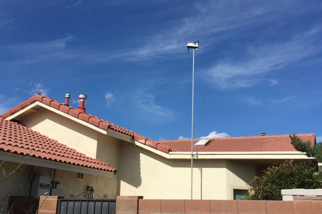 Vantage Vue on a pole